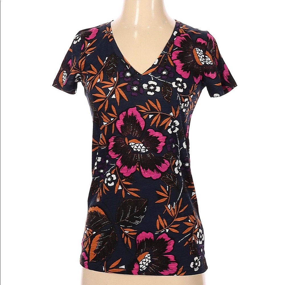 Floral V-Neck Tee
